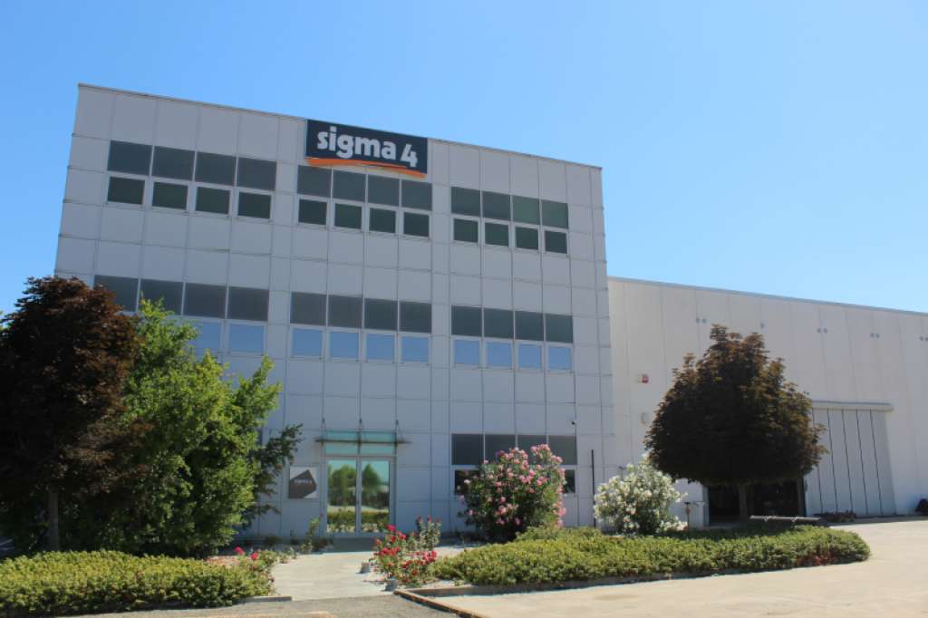 Azienda - foto-2-intera-800-533.png 